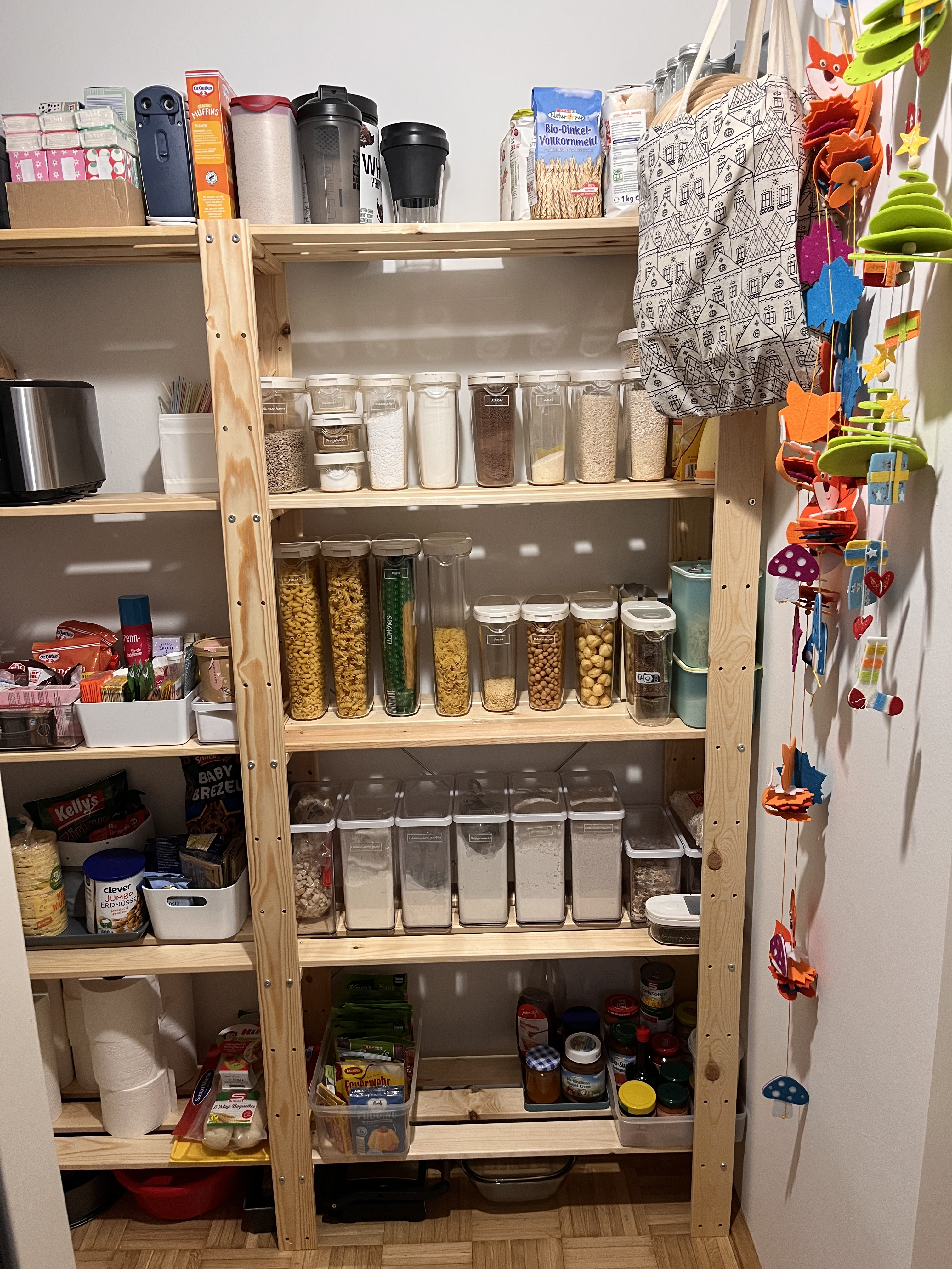 Speisekammer nachher